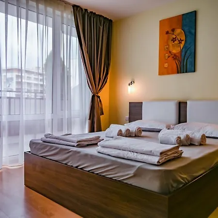 Panorama Beach, фамилно студио Deluxe Апартамент