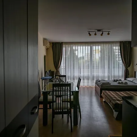 Апартамент Panorama Beach, фамилно студио Deluxe
