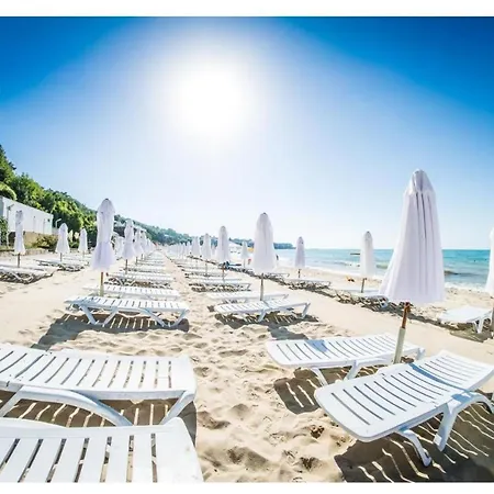 Panorama Beach, фамилно студио Deluxe * Свети Влас